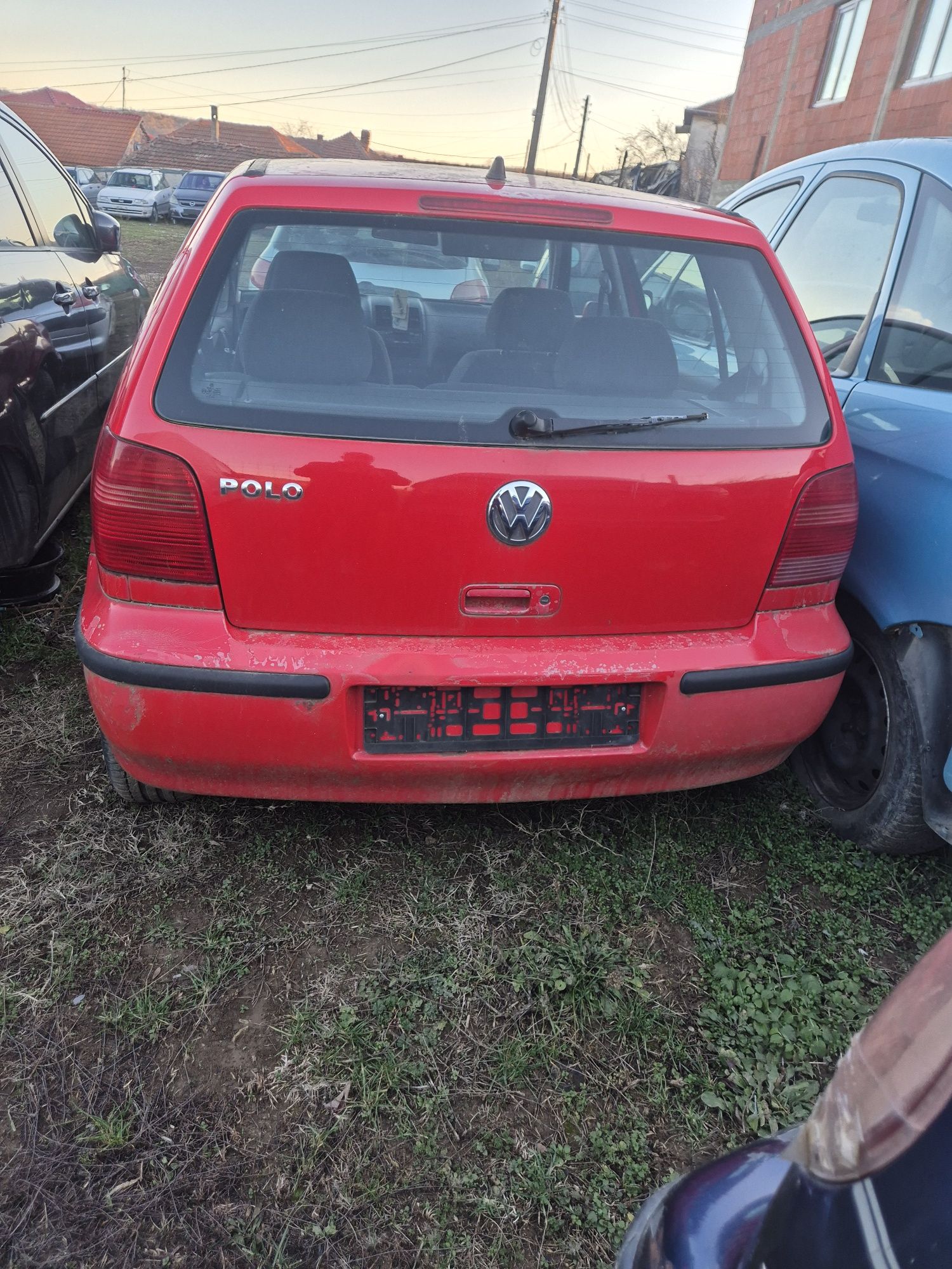 На части vw  поло