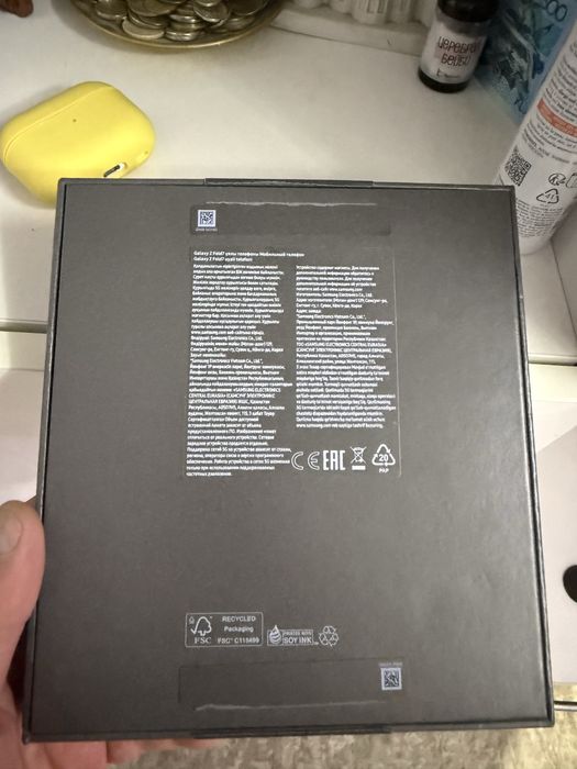 Продаю SAMSUNG Galaxy Z Fold 7