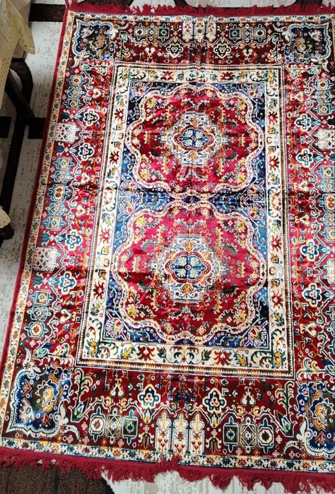 Антиквариат Албанский ковер