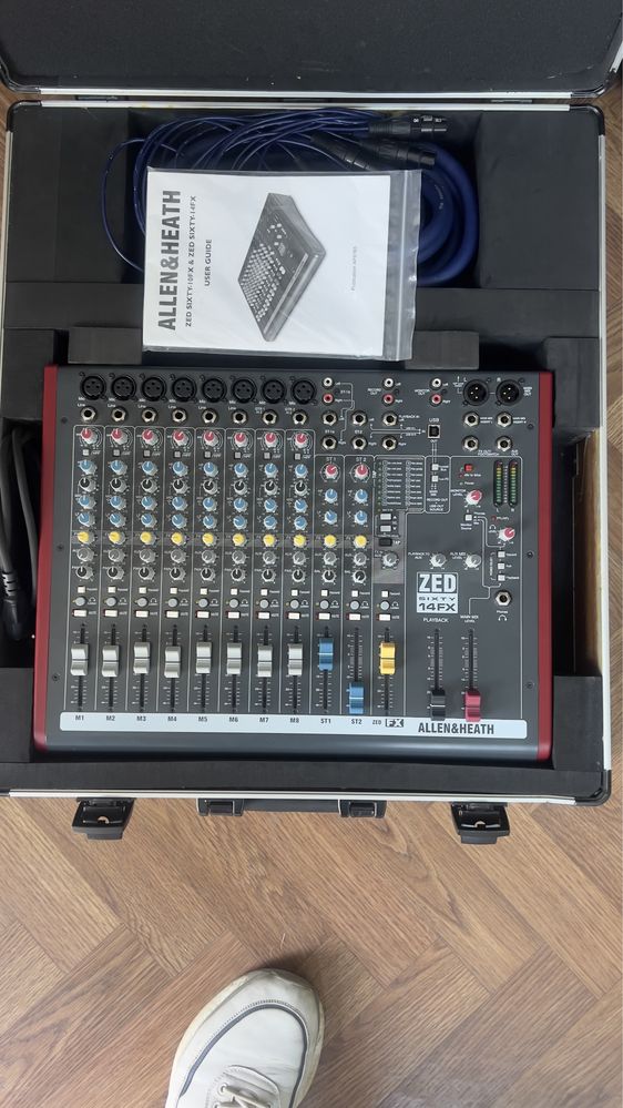 Mixer allen & heath zed sixty 14 Fx cu efecte ca nou