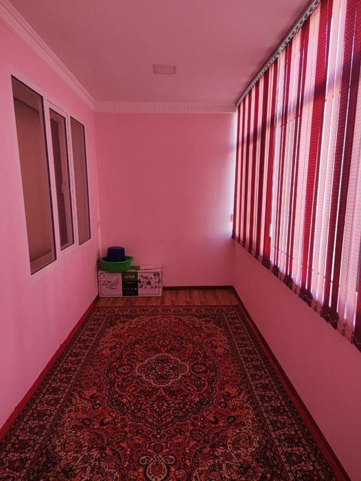 iD0821 5 qavatlik panelniy domning 1 qavati 3 xonalik 5 mkr