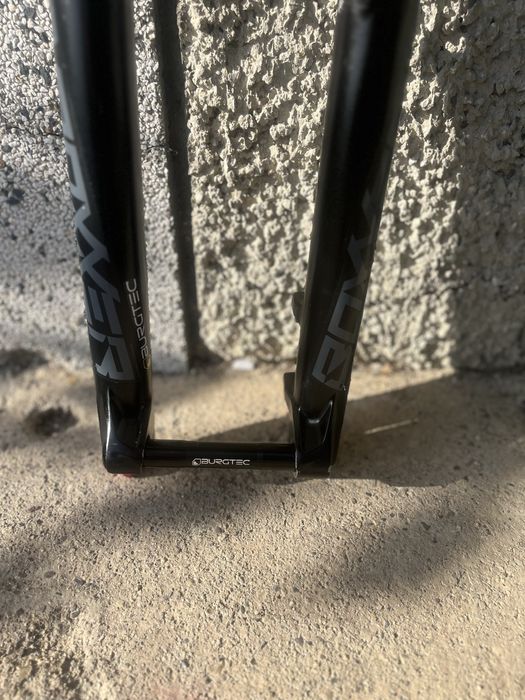 Вилка за велосипед rock shox boxxer 2021 200 mm
