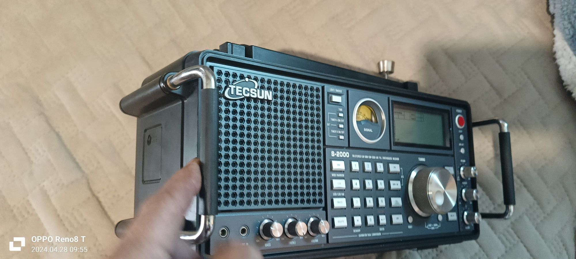 Продам радиоприемник TECSUN s2000