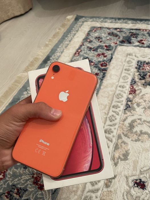 Продам айфон хр