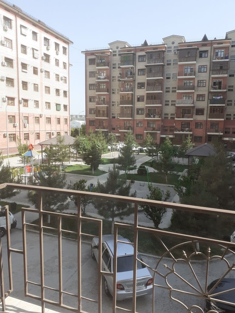 Срочно продаётся квартира на Тапоич, улица Махтумкули