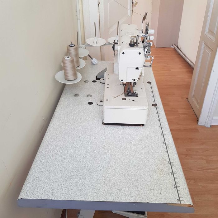 Masina de cusut Uber-Deck, FY31016-01CB