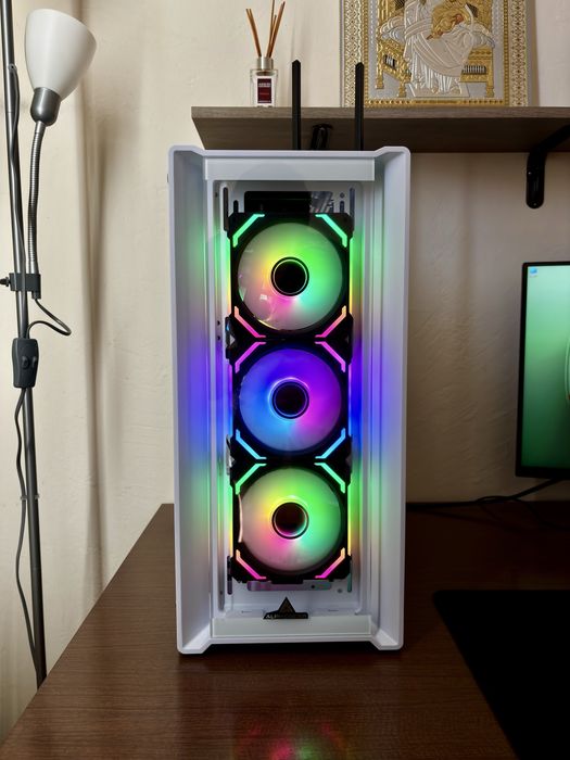 PC Gaming Ryzen 5 5600X, RX 7600XT 16GB, 32GB RAM, SSD 1TB, AIO