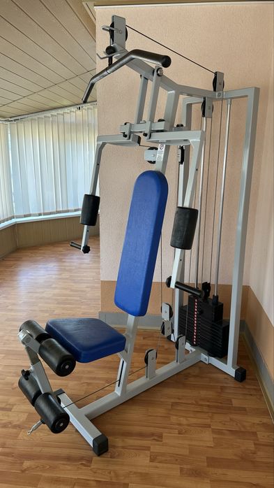 Aparat fitness multifunctional