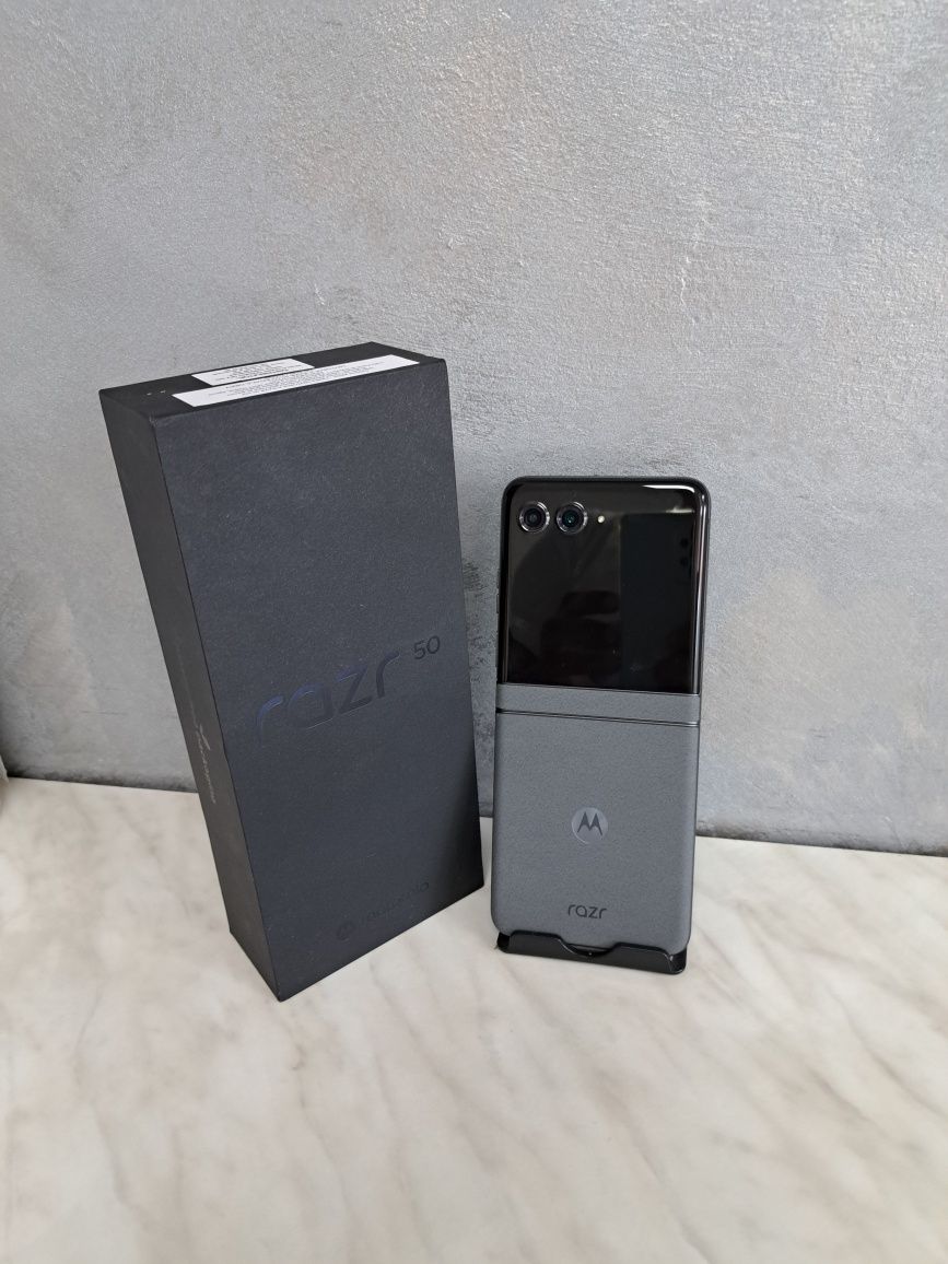Motorola Razr 256GB Ca Nou BMG Amanet 79730