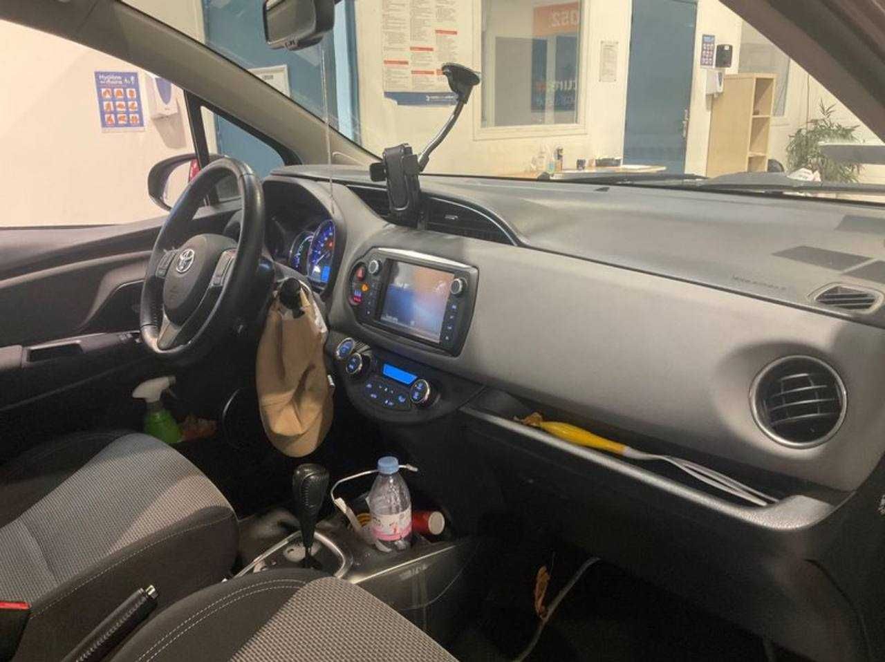 Toyota Yaris Hybrid  3 броя НА ЧАСТИ