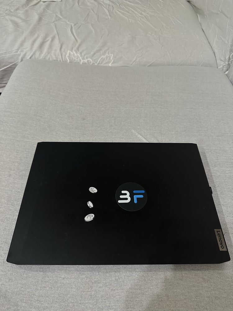 Laptop Lenovo i5-11320H / 1650 4GB / 8 gb ram NOU
