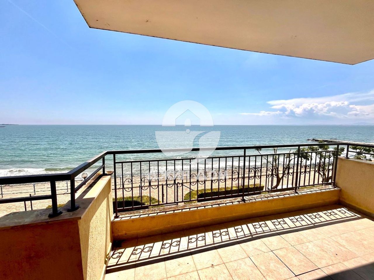 Продава се Едностаен апартамент в Ахелой - 77 кв.м за 1065 €/кв.м - Снимка #8