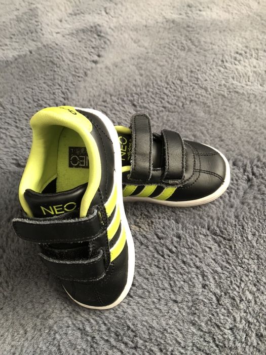 Adidasi Neo mar.21
