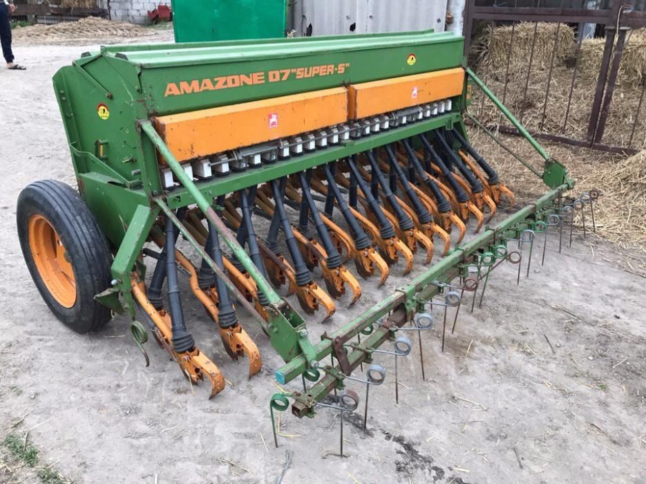 Зерно Травяная Сеялка AMAZONE