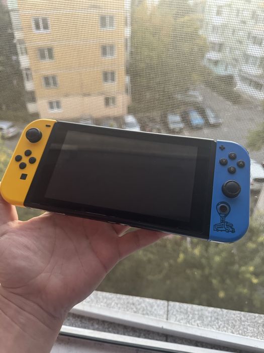 Nintendo Switch Fortnite Edition