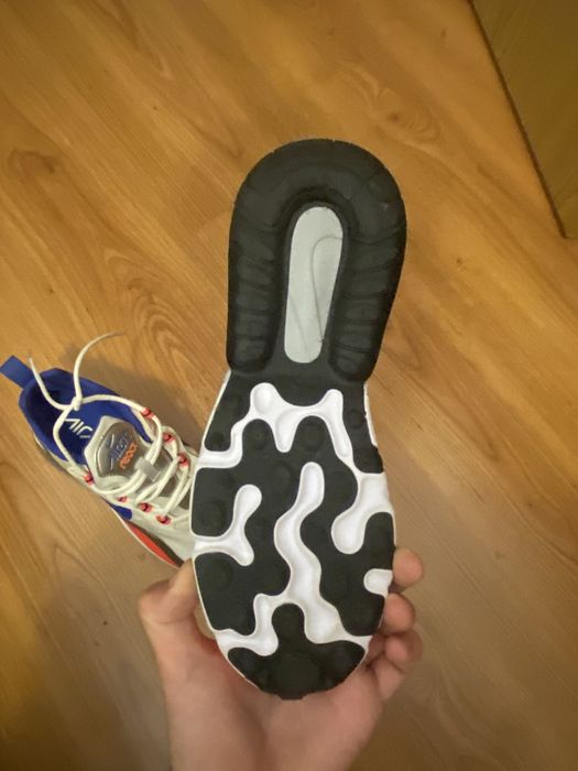 Nike air 270 react