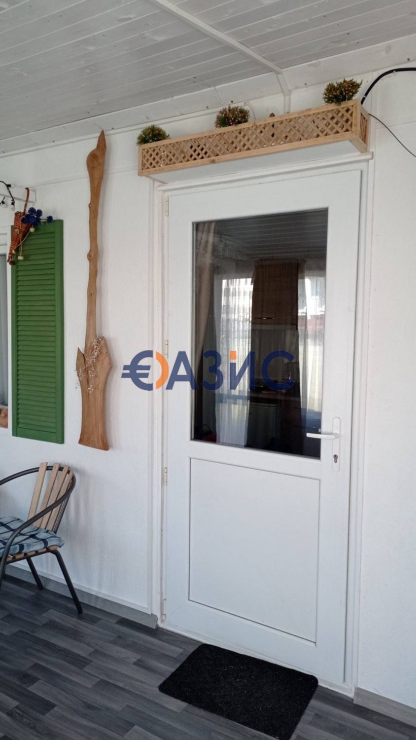 # 32764116 къща 2023г. с парцел с.Порой, обл. Бургас. площ на парцела