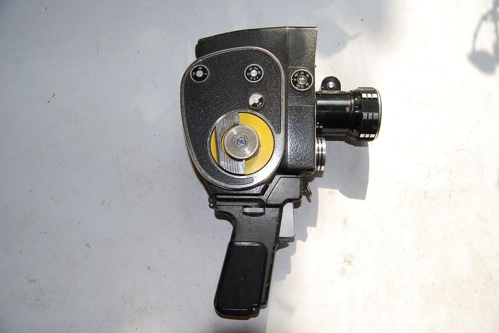 vand aparat filmat rusesc Quartz