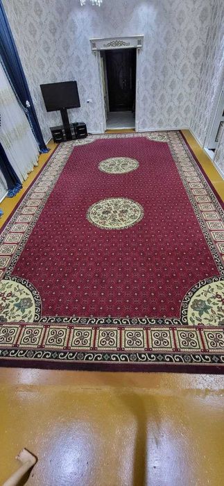 Гилам  (Ковер)  7м х 4м