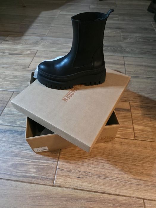 Ghete piele negre Steve Madden