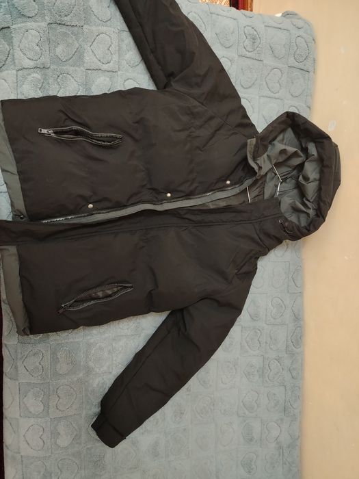 Erkaklar kurtkasi. Куртка для мужчин