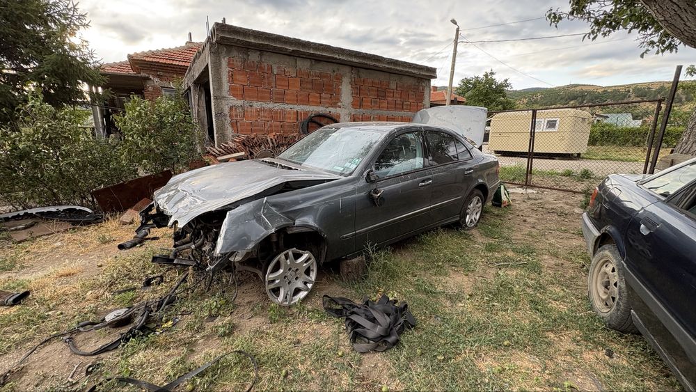 Mercedes E320 cdi на части