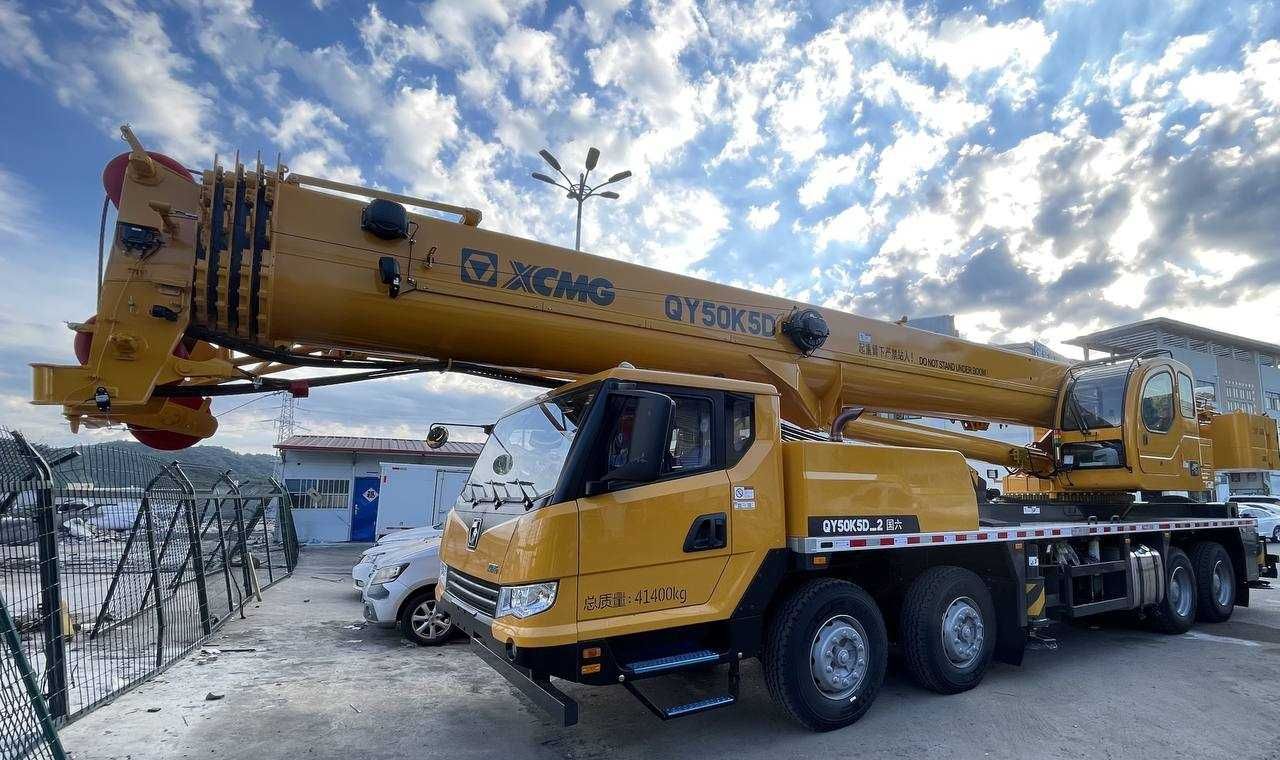 Avtokran XCMG 50 tonnalik