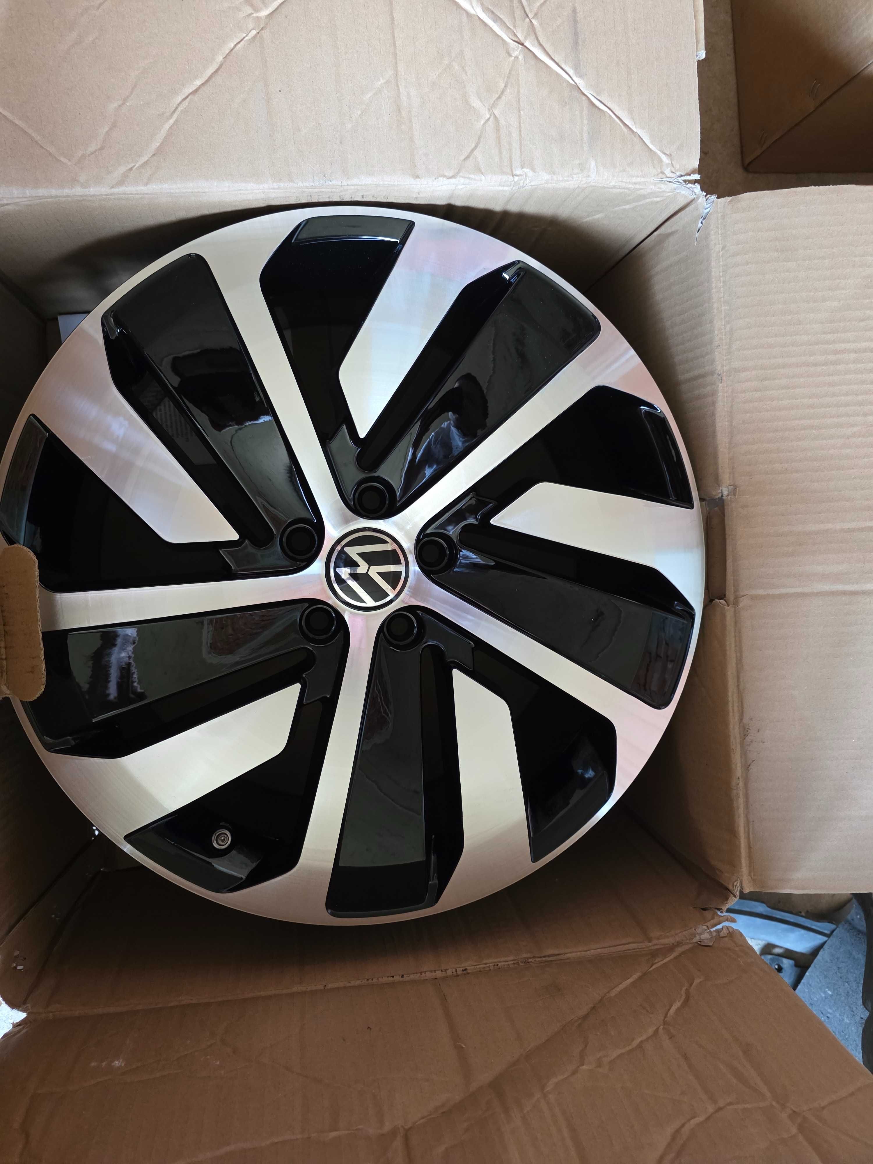 Оригинални джанти за VW 19" Нов лак  5x112 с централен отвор 57.1 мм