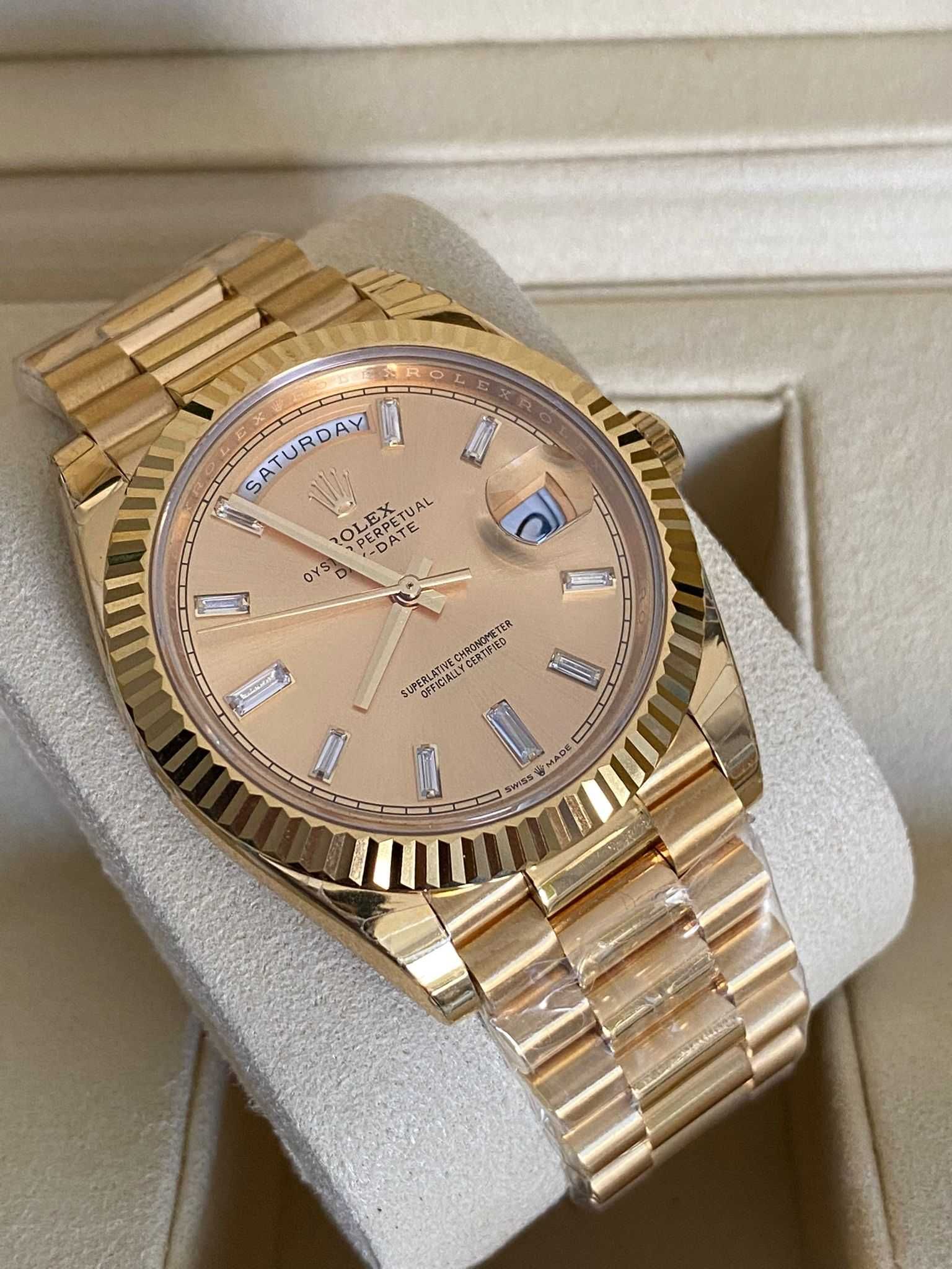 Rolex Day Date gold Diamond Diak