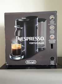 Кафемашина Nespresso Vertuo plus
