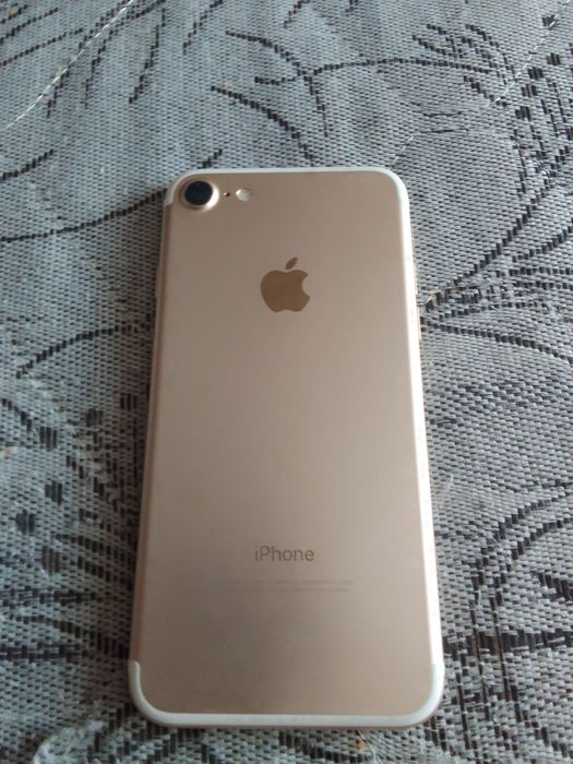 iPhone 7 и аксесоари