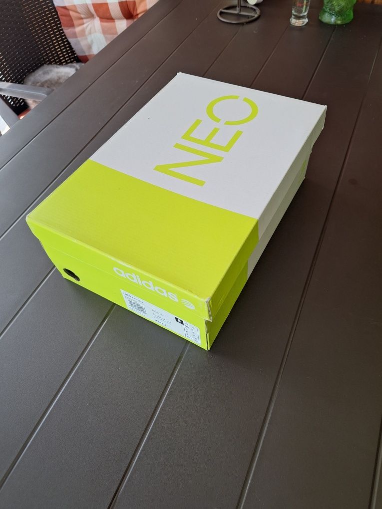 Adidas Neo Eskimo