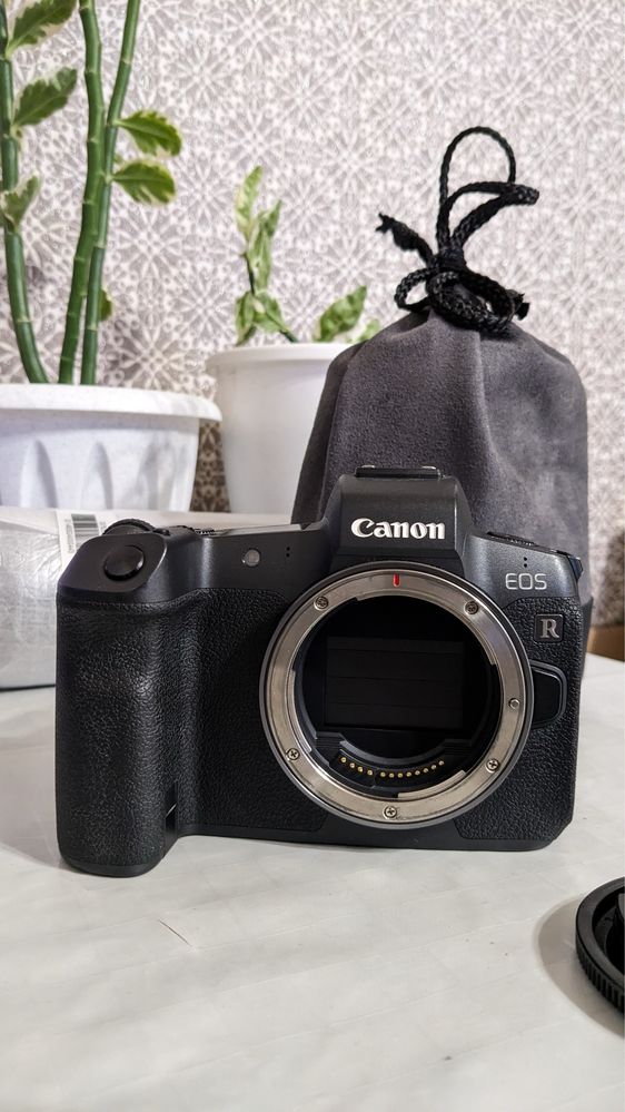 Canon EOS R продаётся