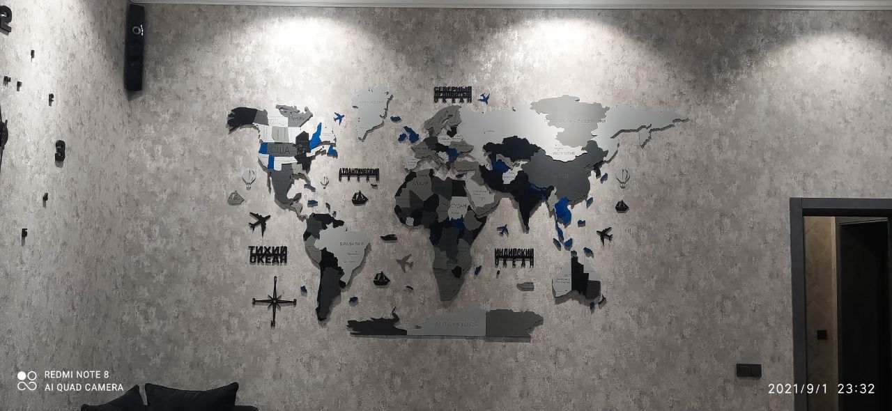 Интерьерная карта мира