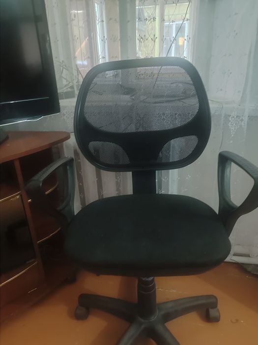 Кресло продам...