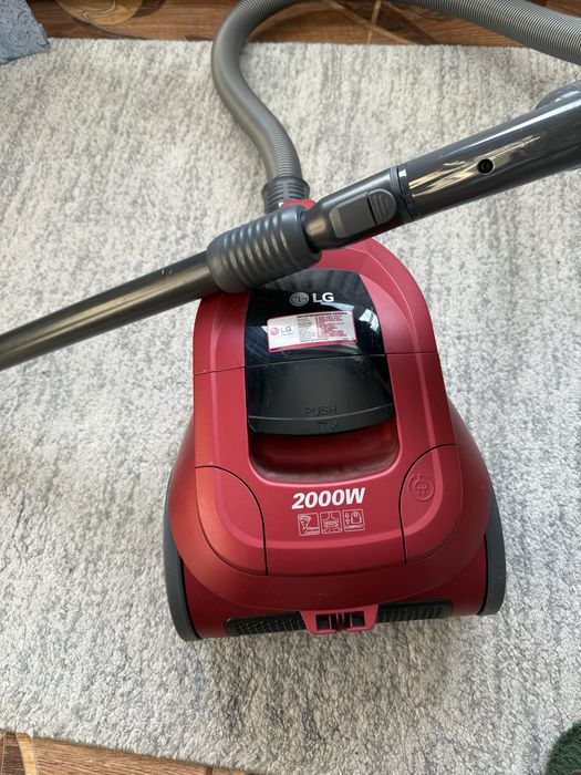 Продам пылесос рабочий