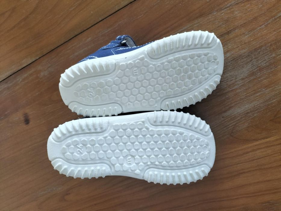 Sandale piele Melania marimea 24 int. 16 cm