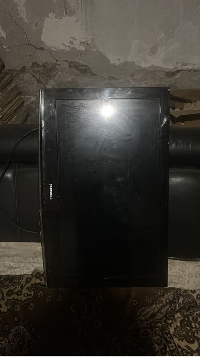 Продам телевизор а хорошем состоянии