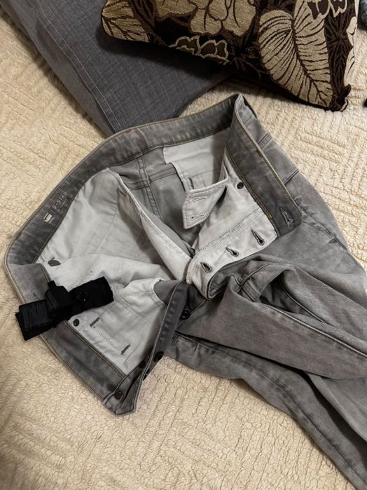 Продавам дънки втора употреба