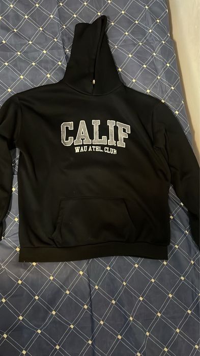 Продам кофту CALIF