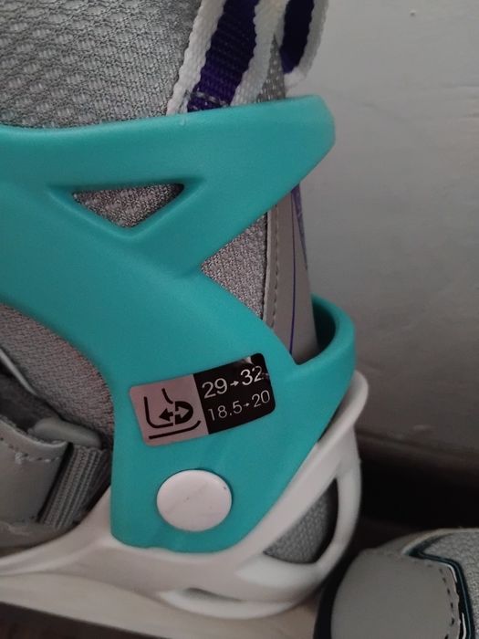 Patine unisex marime 29-32 si 32-35