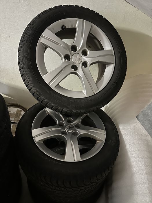 Vand 4 roti iarna 205/55 r16