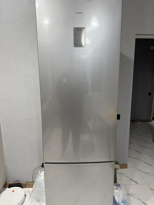 Продам холодильник samsung