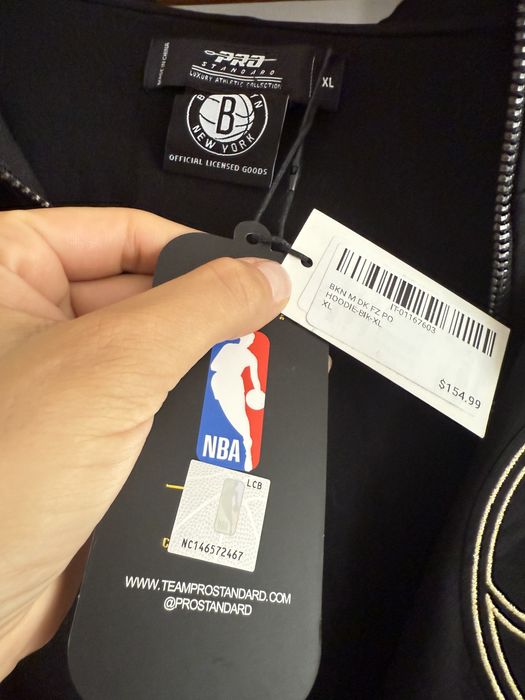 NBA Brooklyn Nets Black & Gold full zip hoodie XL