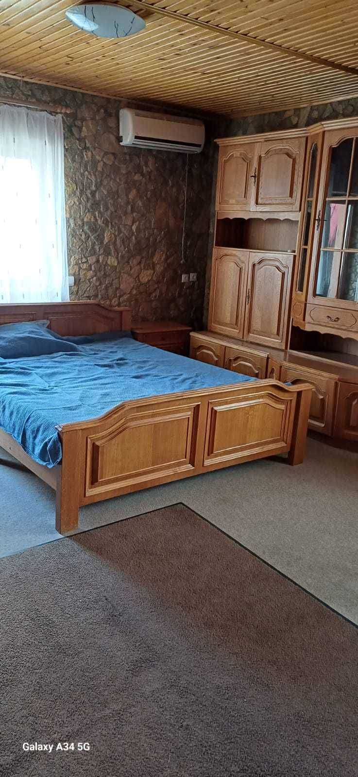 Închiriez apartament cu o cameră