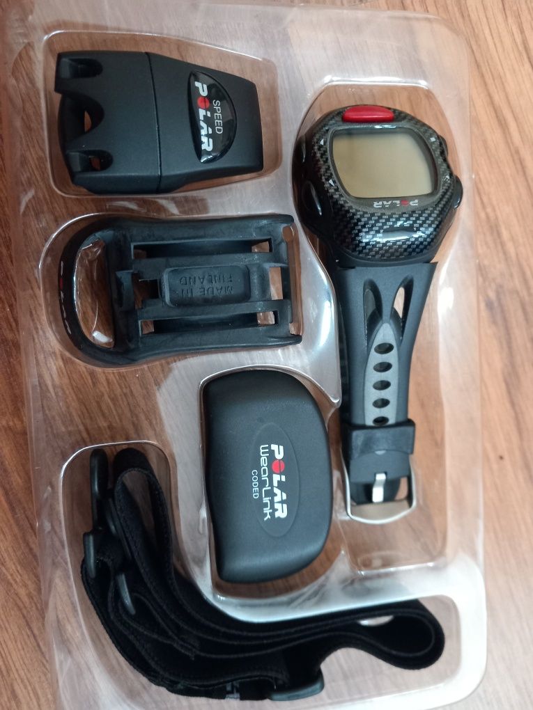 Спортен часовник за колоездене POLAR S725