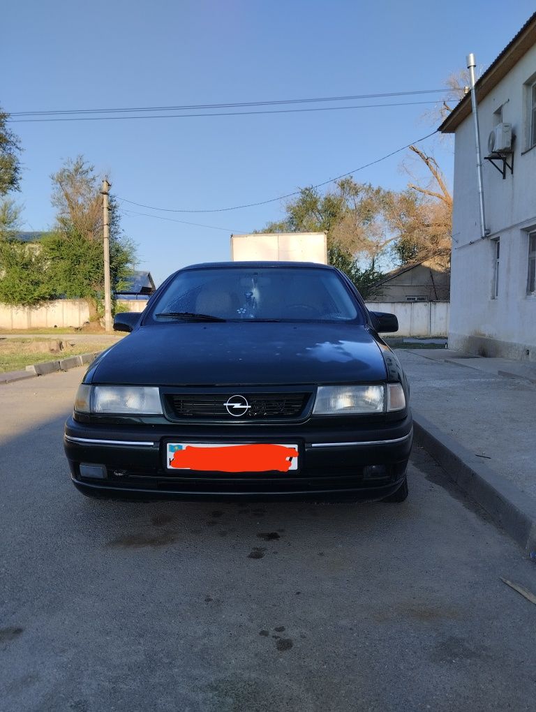 опел вектра 1995
