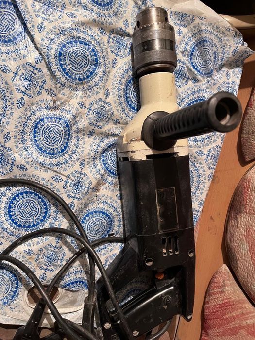 Электродрель советская