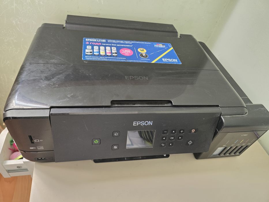Цветной принтер Epson L7180