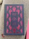 Книга на английски Oscar Wilde The picture of Dorian Gray
